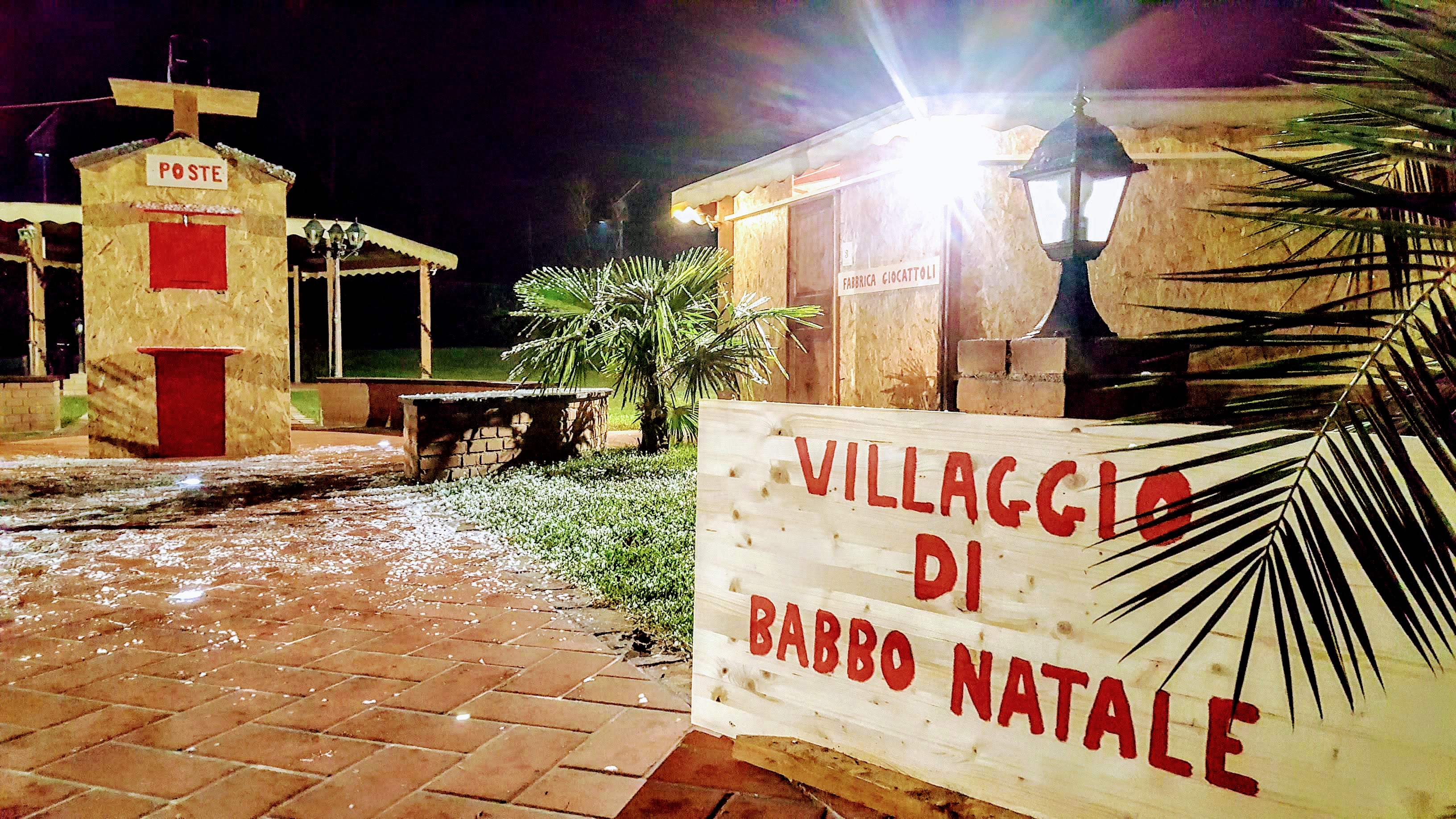 villaggio di babbo natale a bologna